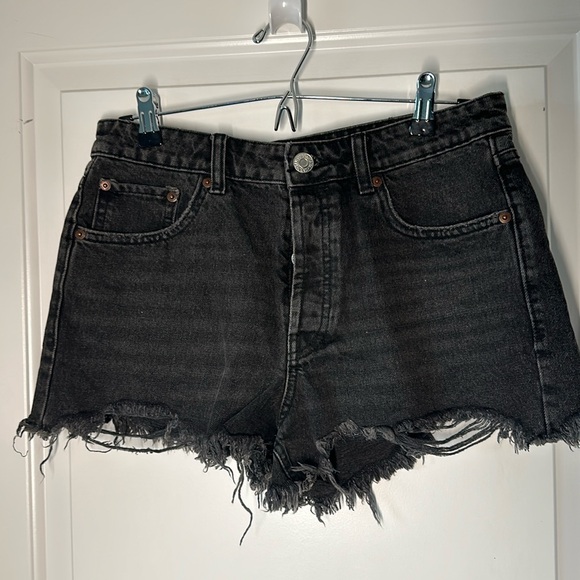 Black high waist jeans short - Picture 1 of 3